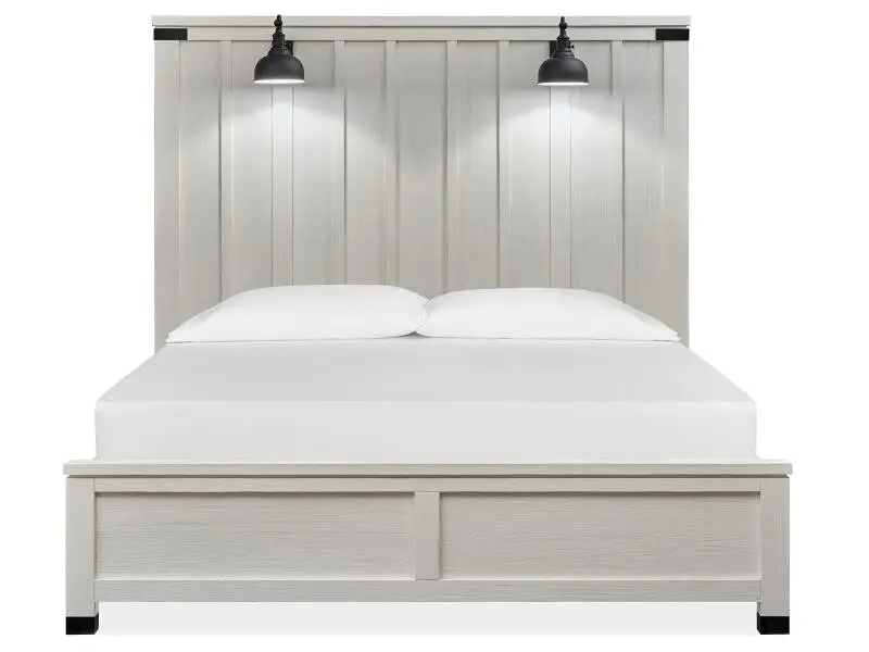 1fbbb2038a6e2983c67ce986f6274e90 Harper B5321-54F Wood Queen Panel Bed Footboard SU - Image 1