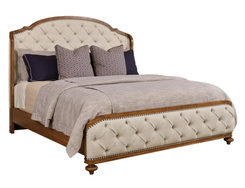 729682a609341312d4e1f34cbfb81dd3 Berkshire Glendale Uph Shelter Queen Bed - Complete - Image 1