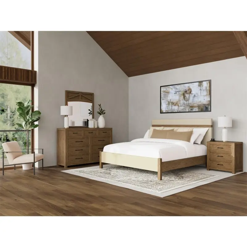 8ff6006f7a8f4ca310422744519ae72b Bedroom - Image 1
