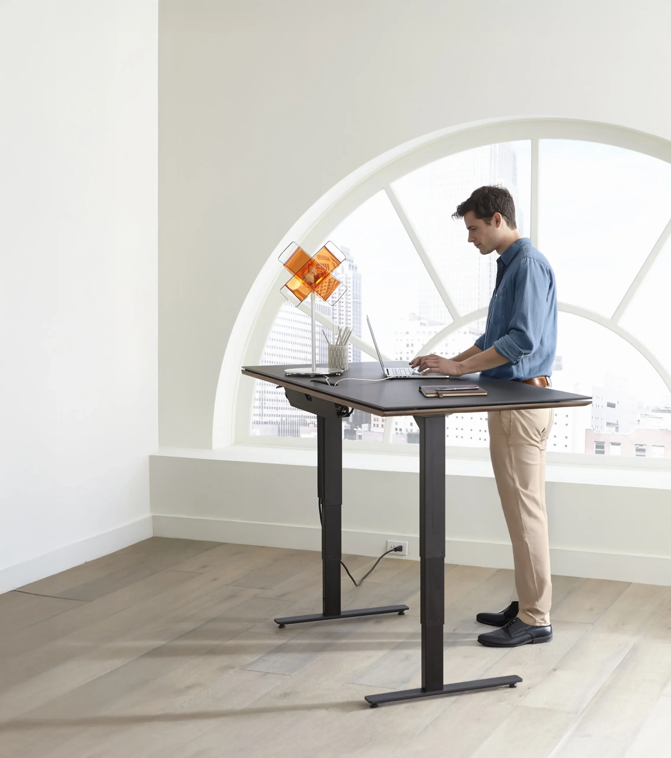 Bdisequel Lift Desk 6152 Wl Height Adjustable Standing Desk 2 Scaled