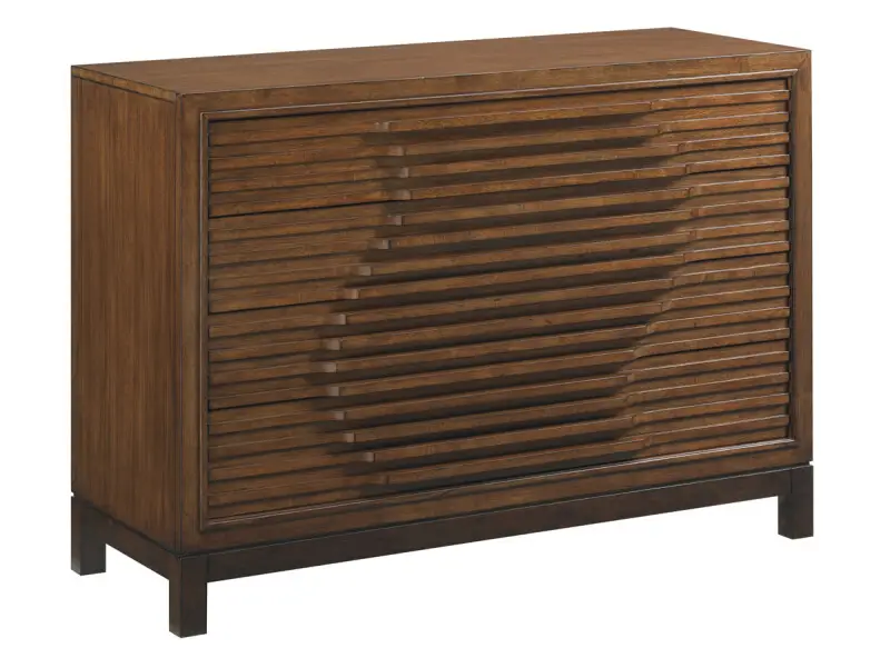 fac06e9ad7f93c80767328b6242d1e7d Island Fusion Madura Hall Chest - Image 1