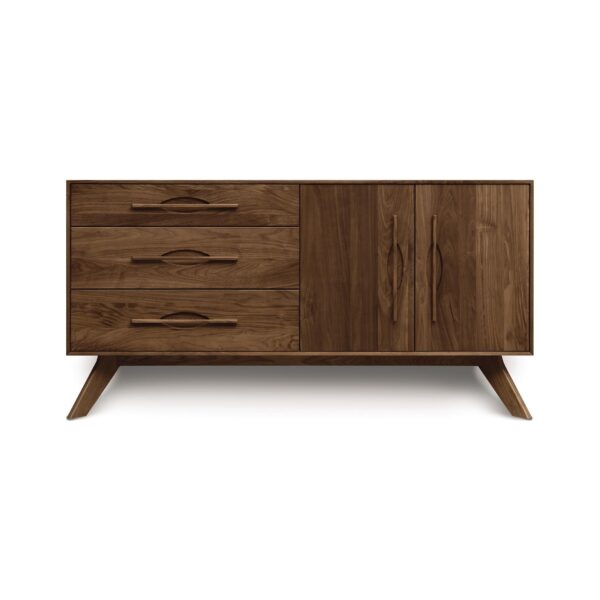 audrey 3 drawers on right, 2 doors on left buffet