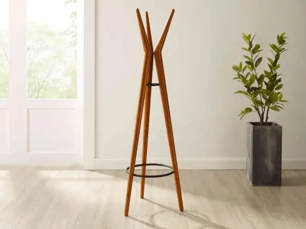 spire coat tree