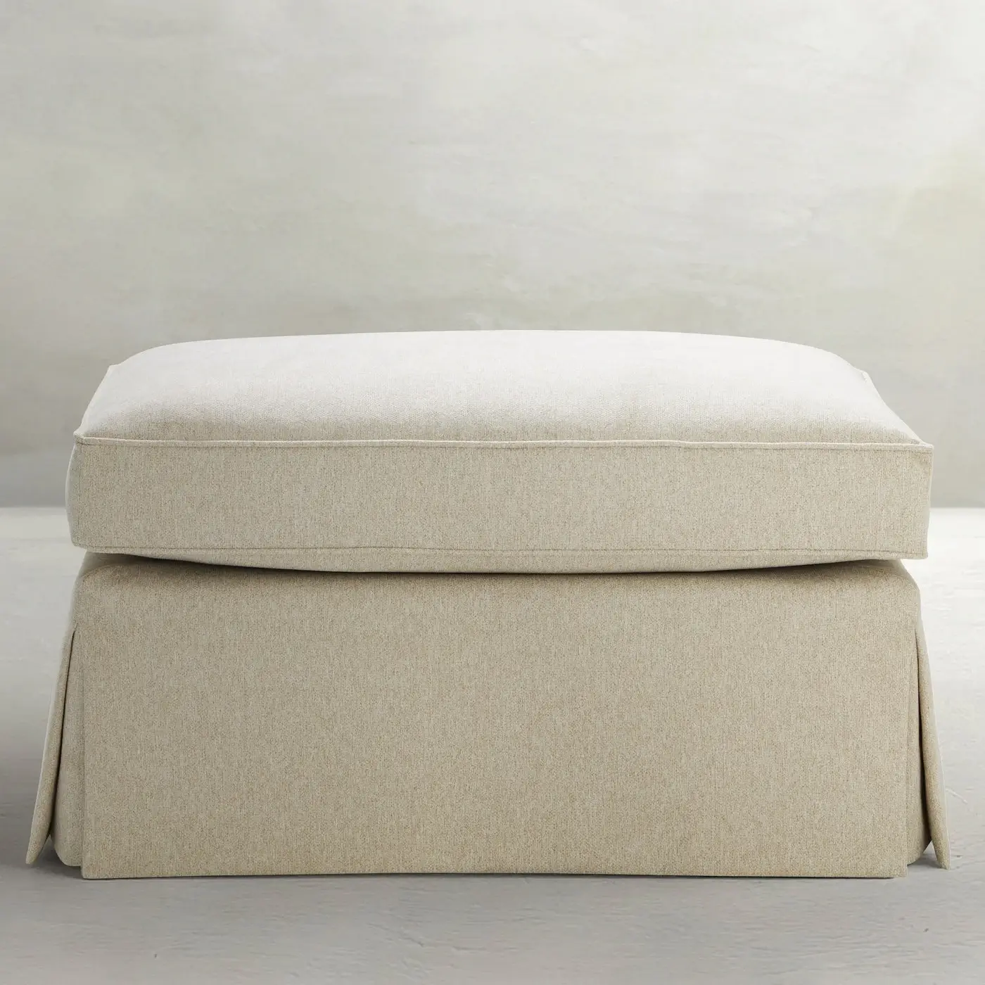 105a0cffe3486af3830bd25bdfce2528 Grand Upholstered Ottoman - Image 1